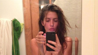 Η Sarah Shahi είναι ένα ακόμα θύμα του γυμνού σκανδάλου των χάκερς (photos)