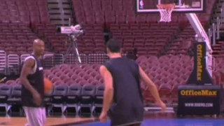 Σαν Αντόνιο Σπερς: Τα βάζει και με το πόδι ο Τζινόμπιλι (video) 