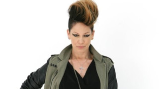 Τουτουνζή: «Άλλο μοντέλο, άλλο βίζιτα»