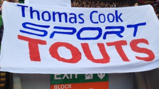 Οι οπαδοί της Λίβερπουλ διαμαρτύρονται για τα ακριβά εισιτήρια (pics)