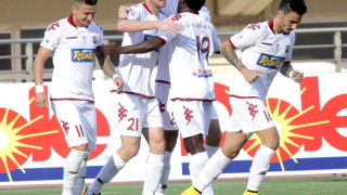 Πανέτοιμη να... ξαναβάλει τα καλά της