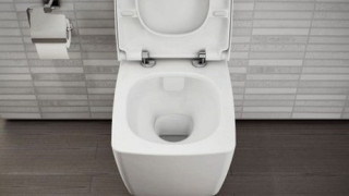 Μεσίτης-ματάκιας έστησε κρυφή κάμερα στις γυναίκες τουαλέτες