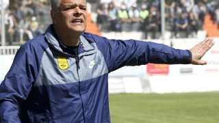 Από               τον     Ντούσαν, στον        Σπανό