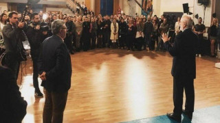 Συνάντηση Ιβάν        με το προσωπικό στο Epsilon tv