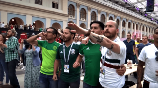 Πρόστιμο      για    προσβλητικά      συνθήματα      από την FIFA