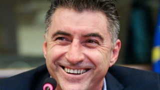 Της κακομοίρας: Τα βρήκαν Μητσοτάκης-Σαββίδης για τον δήμο;