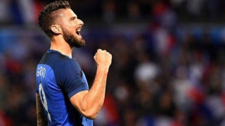 Δεν αθέτησε το λόγο του ο Ζιρού και ξύρισε το κεφάλι του (pic)