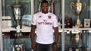 Έμεινε χωρίς ομάδα για δύο χρόνια και επέστρεψε στα 37 του (vid)