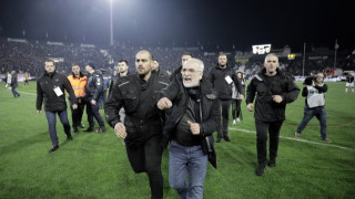 Οργή Ιβάν για τη φωτοβολίδα, οι σκέψεις του για τα εκτός έδρας ματς