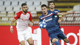 Εξαιρετικός αμυντικά ο                            Αστέρας