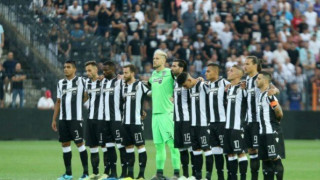 Ενός λεπτού σιγή                                   στη Τούμπα