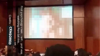 Καθηγητής πρόβαλε πορνό κατά λάθος στους σπουδαστές του (vid)