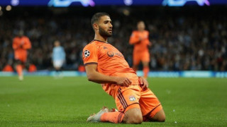 ΒΟΜΒΑ! Τεράστιο διπλό της Λυών  μέσα στο Μάντσεστερ!