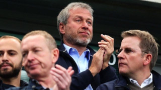 Πουλάει την Τσέλσι                                       ο Αμπράμοβιτς