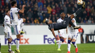 Οταν δεν                  απειλείς,  δεν μπορείς να κερδίσεις