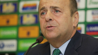 «Περισσεύει η υποκρισία»