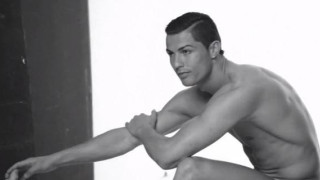 «Ο Κριστιάνο έχει περισσότερα καλλυντικά από εμένα» !