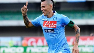 Έκανε τατουάζ την ημερομηνία γάμου του ο Χάμσικ (pic)