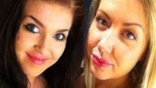 Τράβηξαν selfie και έπαθαν σοκ όταν είδαν τι εμφανίστηκε στο βάθος! (PHOTO)