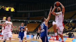 Νίκησε στο ΣΕΦ ο Ολυμπιακός