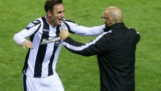 Κλείστε τα                  αυτιά σας στις… Σειρήνες!