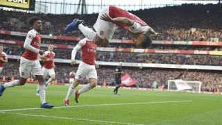 ΘΕΜΑ: Ποιος θα τον σταματήσει; Ο Ομπαμεγιάνγκ έχει κέφια (vids)