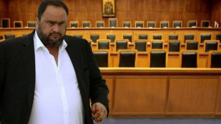 Παίζει τα… ρέστα                του  αλλά ποντάρει άτσαλα