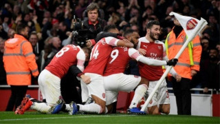 Με οδηγό τον Ομπαμεγιάνγκ                  η Άρσεναλ