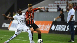 Στο Χ η Λιλ,  στο Χ η       Οσέρ,  στο Χ και η Κεβιγί…