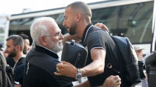 Υποδοχή Σαββίδη και «ντόπες»       νίκης στους παίκτες