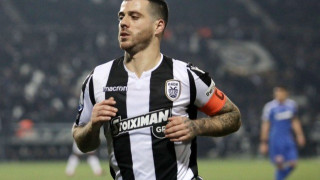 Αποθεώνει                Γιαννούλη ο Αντελίνο Βιεϊρίνια!