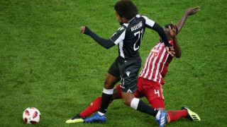 Σε λάθη στο γήπεδο ή στην κερκίδα ελπίζει ο Ολυμπιακός !