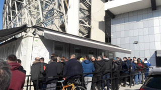 «Σκοτώνουν για ένα εισιτήριο»: Ουρές για το ΠΑΟΚ-Τότεναμ (pics)