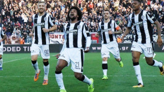 Ενίσχυση             για τους                ομίλους