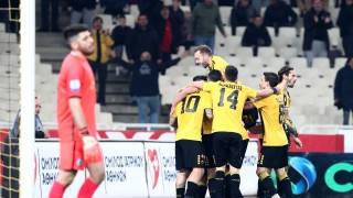 Μ΄ αυτούς έρχεται στο Βικελίδης η                ΑΕΚ