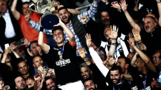 Υποκλιθείτε          στον τεράστιο                ΠΑΟΚ!