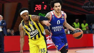 Στον τελικό η Εφές, σπίτι του            ο Σλούκας!