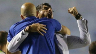 Έγινε προπονητής ο Λόκο Αμπρέου και σε πέντε μέρες      σήκωσε κούπα!