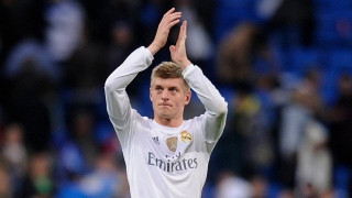 Ανανέωσε με Κρόος η                  Ρεάλ Μαδρίτης