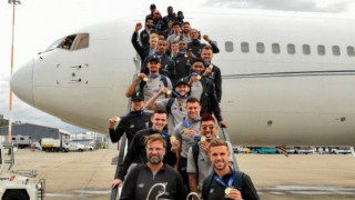 LIVE: Η άφιξη των πρωταθλητών Ευρώπης στο Λίβερπουλ! (ΒΙΝΤΕΟ)